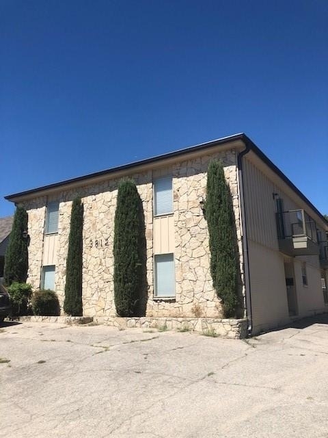 3812 E Washburn Avenue - Photo 1
