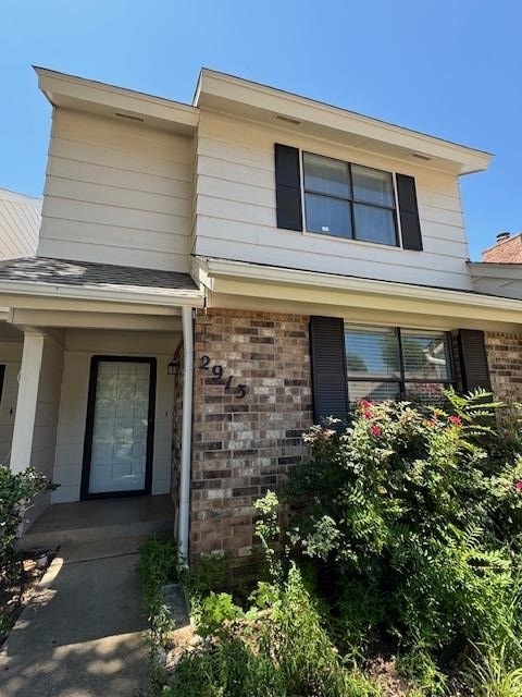 2913 Village Circle - Photo 1