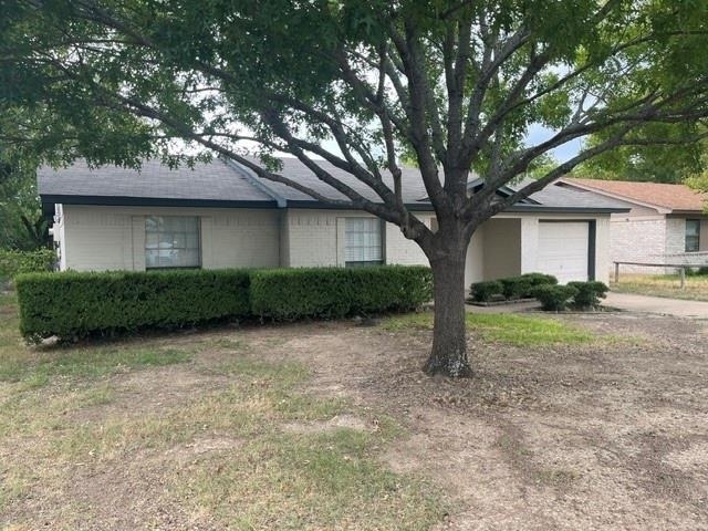 1236 Neptune Drive - Photo 1