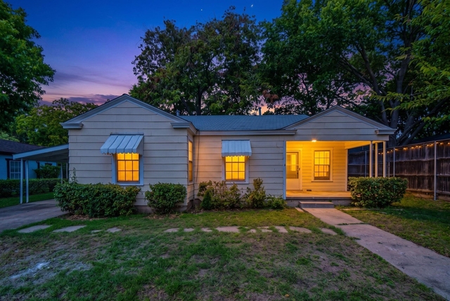 6454 Greenway Road - Photo 1
