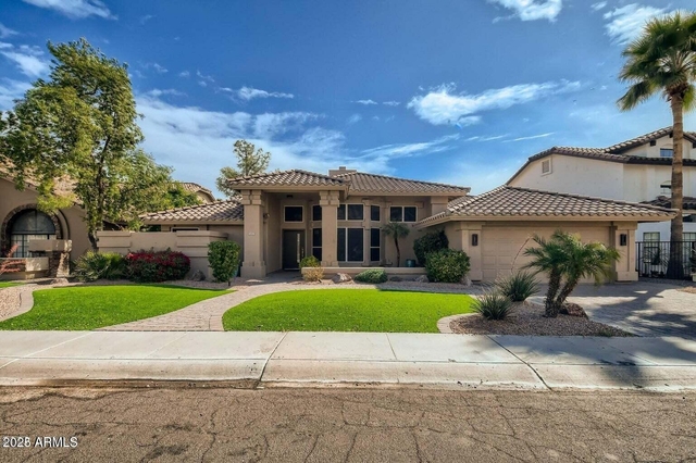 15827 S 36th Street - Photo 1