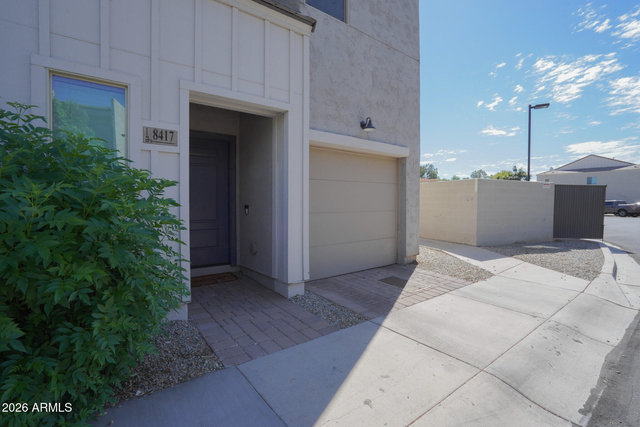 8417 N 22nd Drive - Photo 1