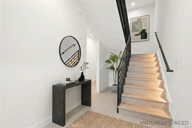 5626 W Murray - Photo 1