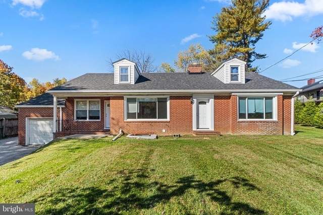 332 Ridge Road - Photo 1