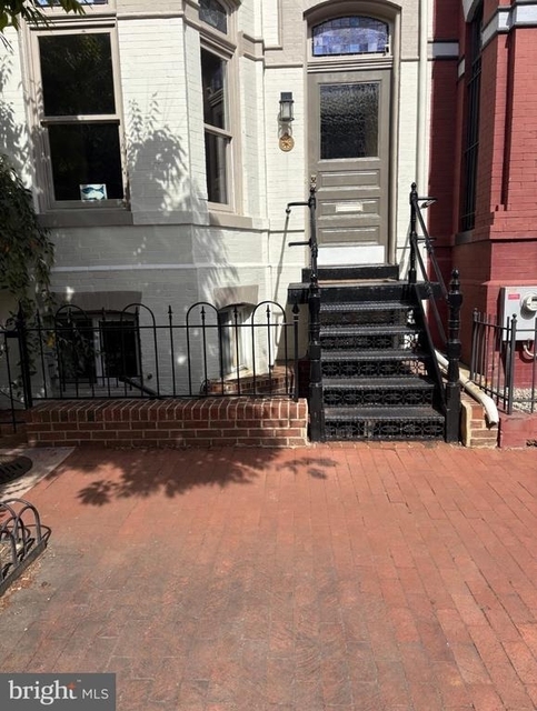 1335 Wallach Place Nw - Photo 1