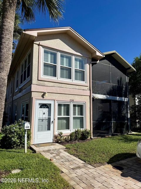 230 Pine Street - Photo 1