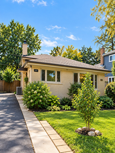 205 Glenview Road - Photo 1