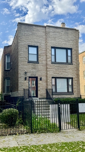 6612 S Ingleside Avenue - Photo 1