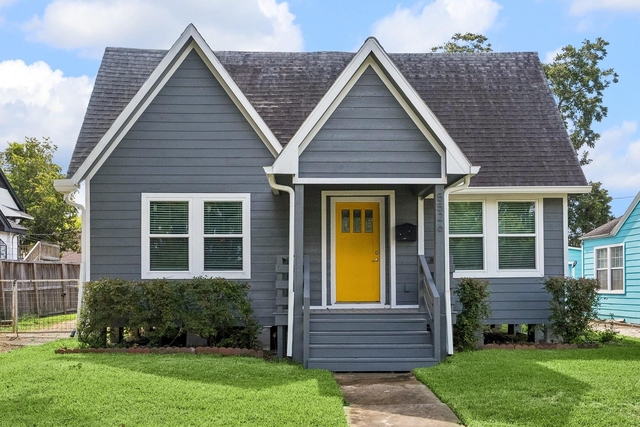 5526 Truett Street - Photo 1