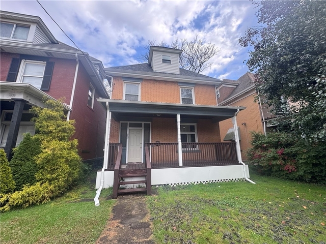460 4th Ave - Photo 1