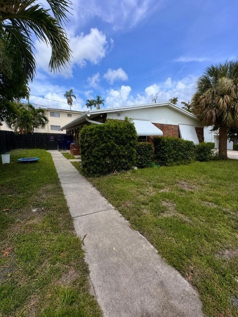 121 Cleveland Street - Photo 1