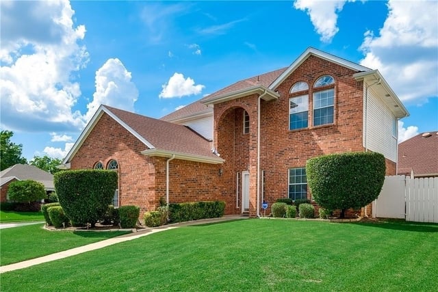 2609 Creekbend Drive - Photo 1
