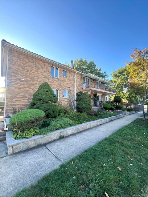 188-20 50 Ave - Photo 1