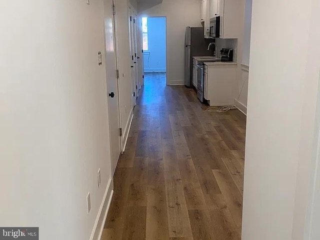 1245 W Westmoreland Street - Photo 1
