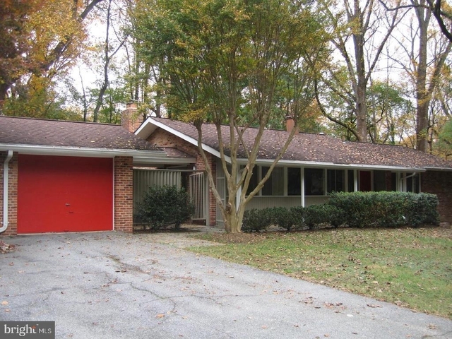 8 Carderock Court - Photo 1