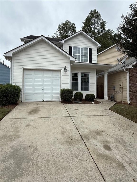 4844 Tangerine Circle - Photo 1