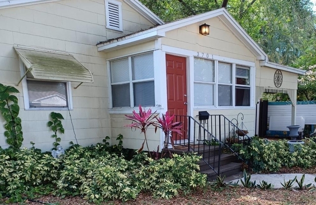 3701 47th Street N - Photo 1