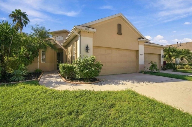 9315 34th Court E - Photo 1