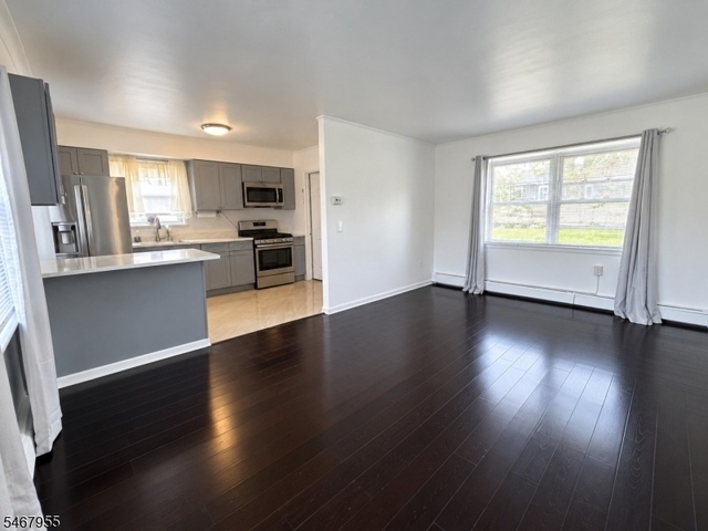 63 Marie Ave - Photo 1