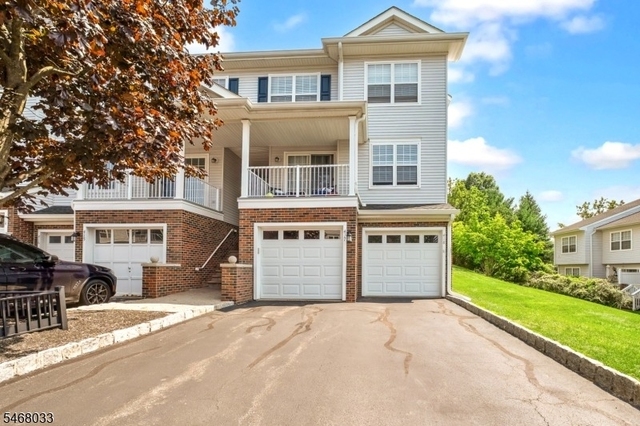 418 Dalton Ct - Photo 1