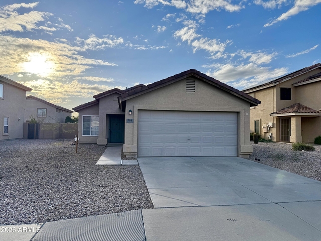 702 S 223rd Drive - Photo 1