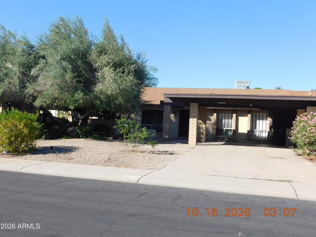5228 W Vogel Avenue - Photo 1