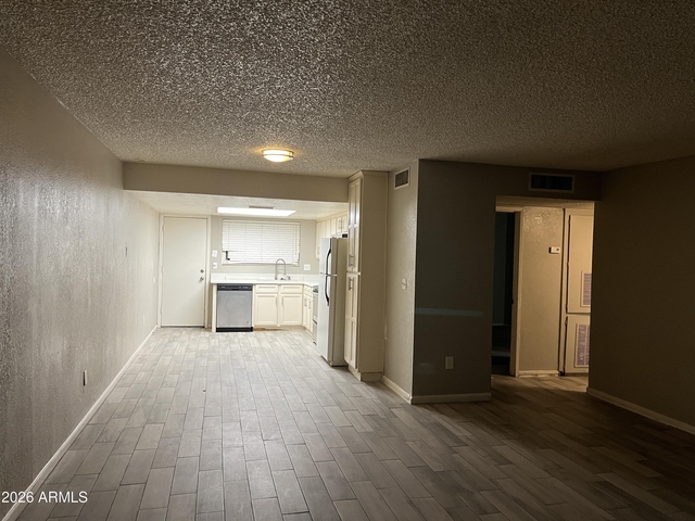 8122 N 33rd Avenue - Photo 1