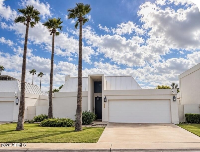 2553 E Georgia Avenue - Photo 1