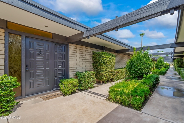 5028 N 34th Street - Photo 1