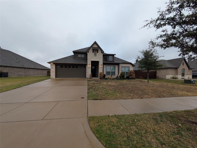 1720 Whispering Trail Drive - Photo 1