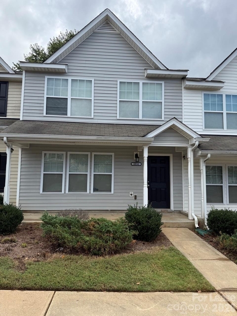 10162 Ballyclare Court - Photo 1