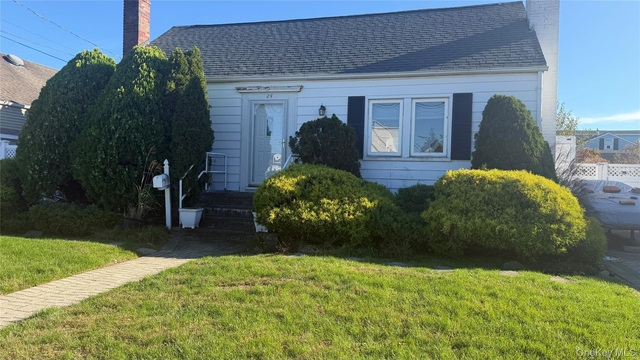 24 Plitt Avenue - Photo 1