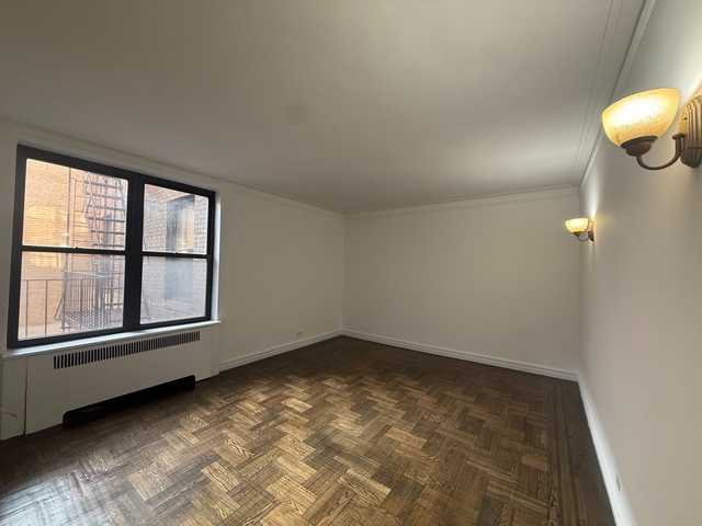 4960 Broadway - Photo 1