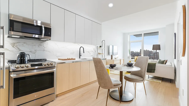 123 Linden Blvd 11226 - Photo 1