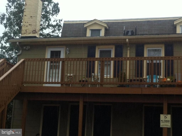 614 Greenwood Avenue - Photo 1