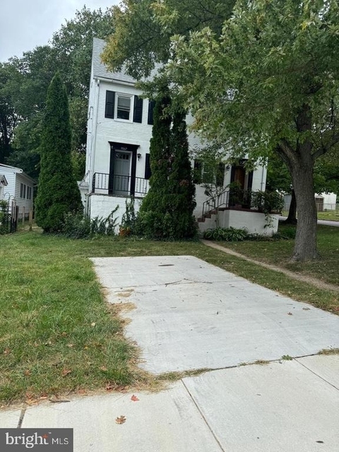 9067 Baltimore Street - Photo 1