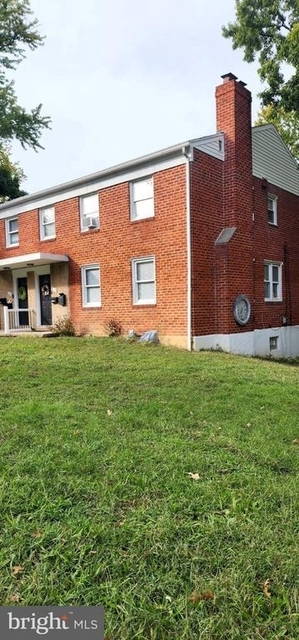 622 Harwood Avenue - Photo 1