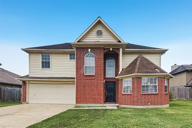 1103 Lochmoor Lane - Photo 1