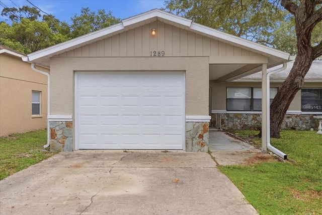1289 Markham Avenue - Photo 1