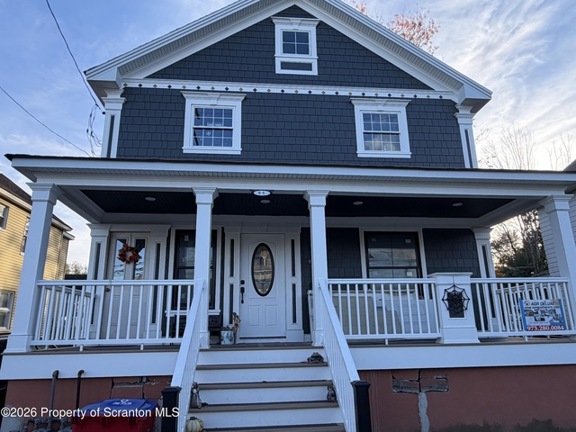 95 Fallbrook Street - Photo 1