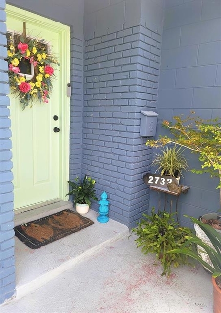 2732 Walnut Street - Photo 1
