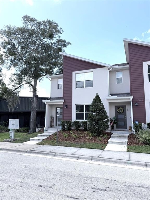 204 E Palmetto Avenue - Photo 1