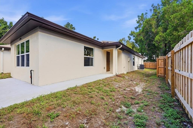 3908 Walnut Avenue - Photo 1
