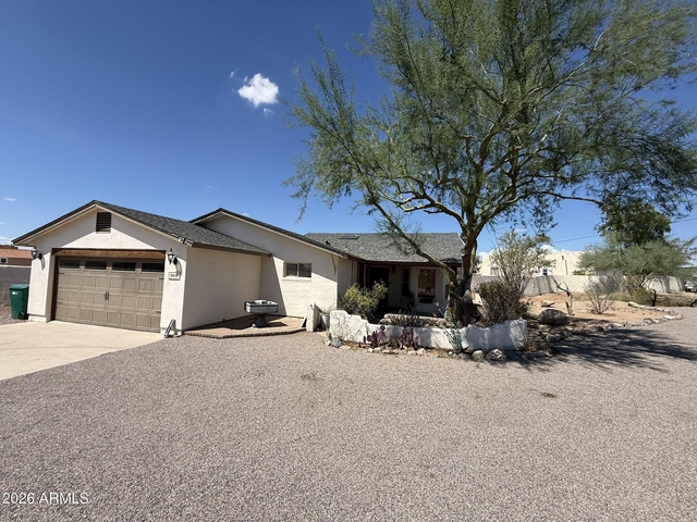 2914 N Hawes Road - Photo 1
