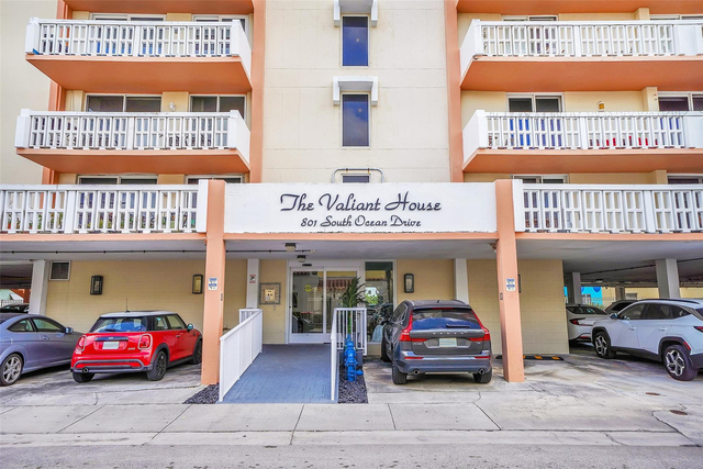 801 S Ocean Drive - Photo 1