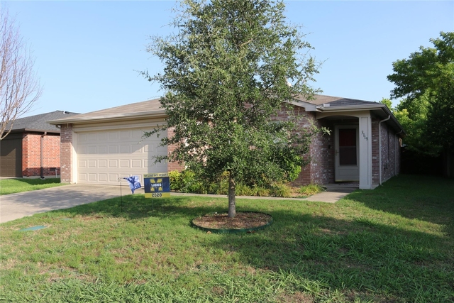3119 Legend Drive - Photo 1