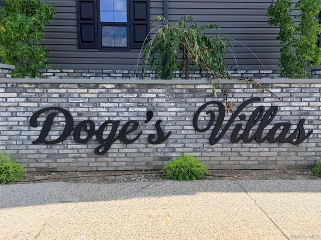 11 Doges Promenade - Photo 1
