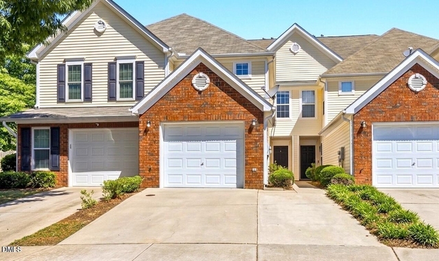 2607 Hamlet Green Drive - Photo 1