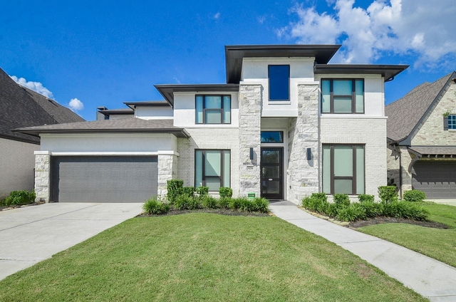 30206 Crossfield Court - Photo 1