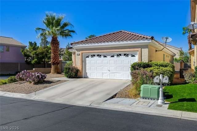 222 Hickory Heights - Photo 1